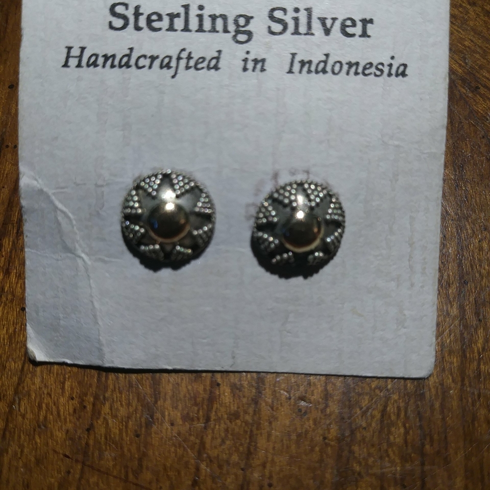 SALE Vintage dome two toned 925 sterling silver stud earrings handmade Indonesia